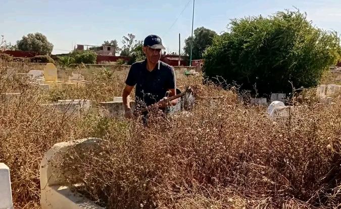 مقبرة سيدي محمد ببنسليمان تستغيث.. الأشواك تحاصر قبور الموتى ومبادرة حقوقية تكشف حجم الإهمال