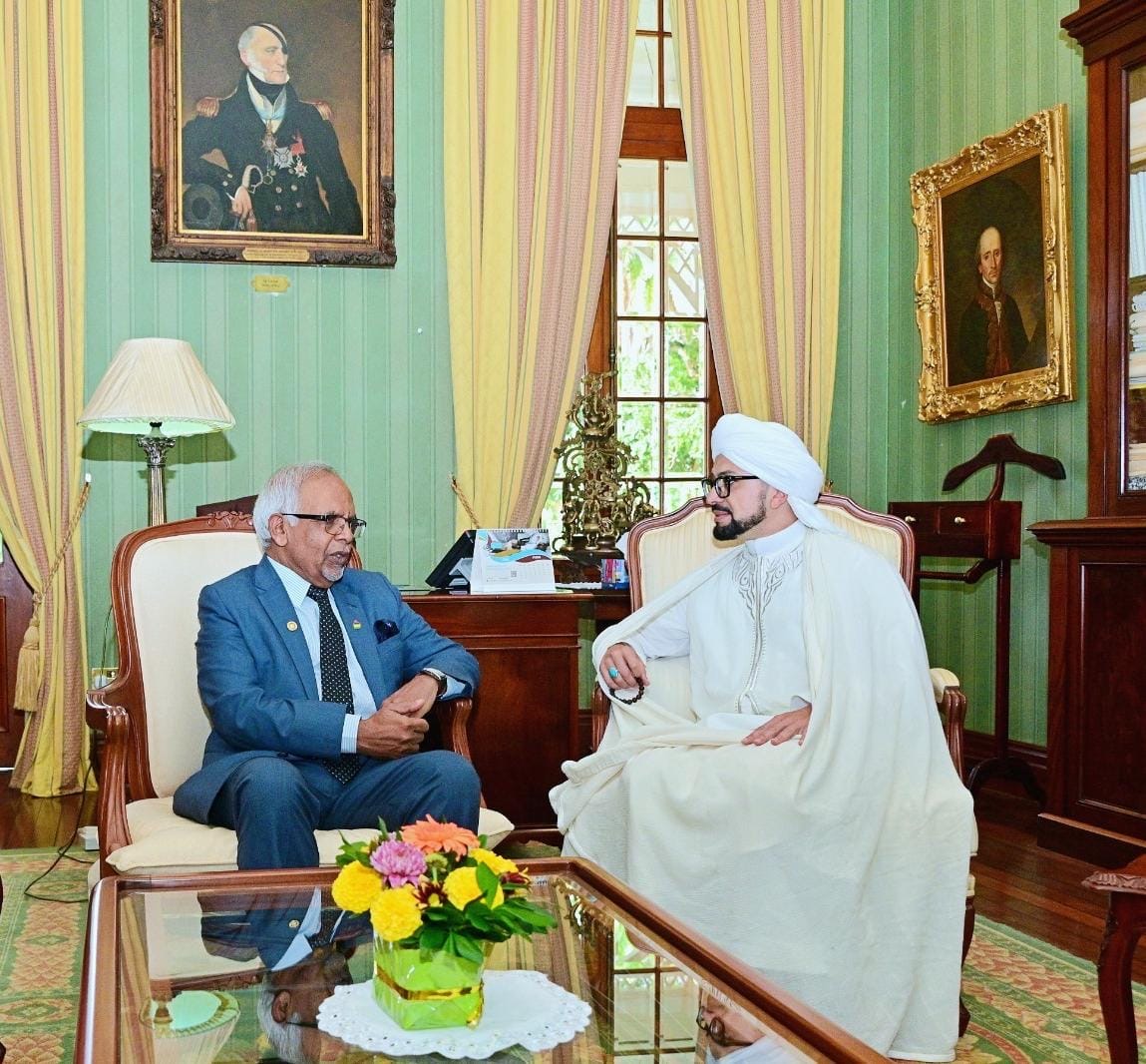 كلمة سماحة السيد د.محمد أمين الحسني تجد صداها في قصر الرئاسة “ستيت هاوس” بموريشيوس