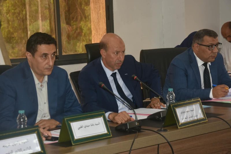 سيدي الطيبي.. مجلس الجماعة يعقد دورة أكتوبر ويصادق بالإجماع على 5 نقاط ويستعد لميزانية 2026